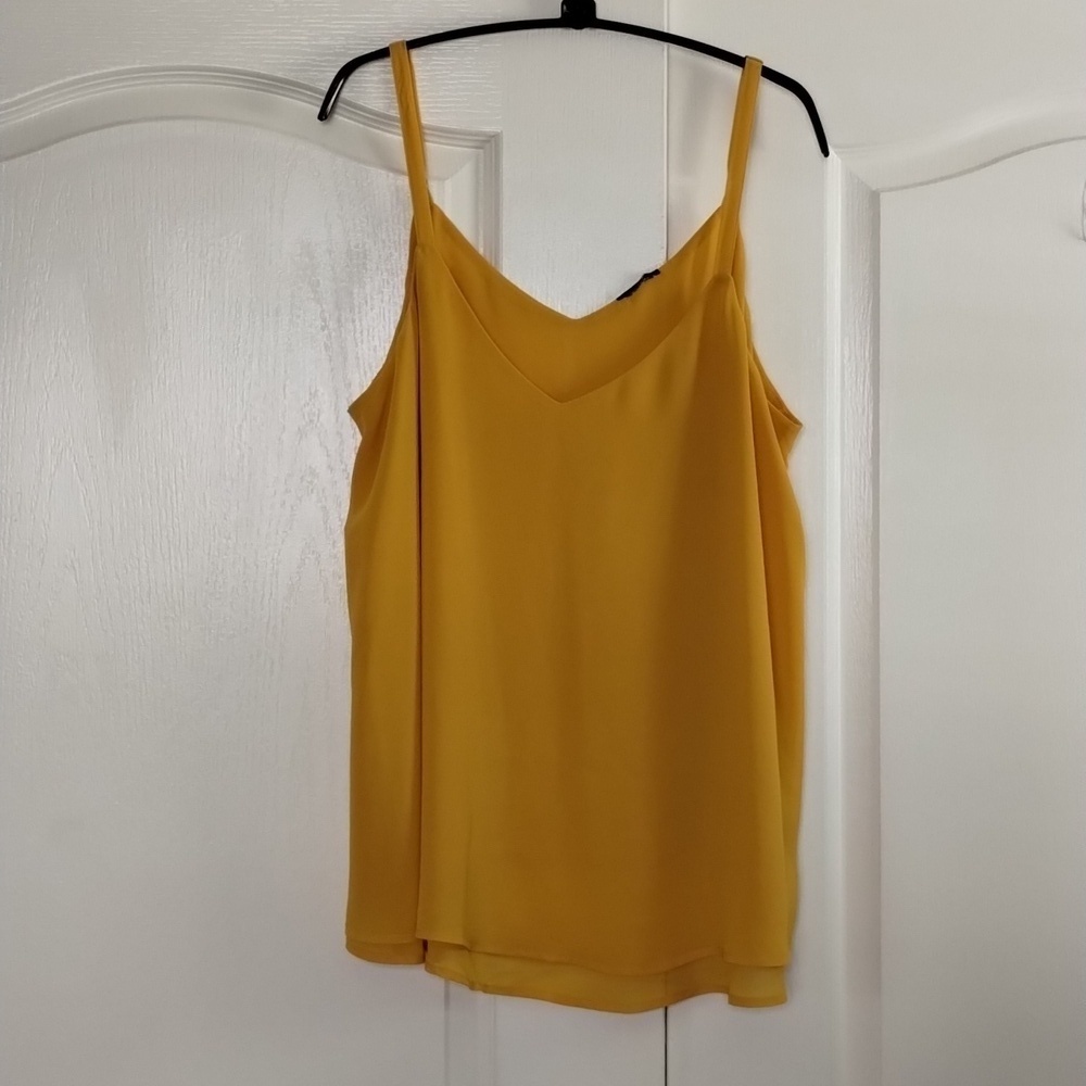 Torrid yellow gold summer tank adjustable straps size 0 large 12